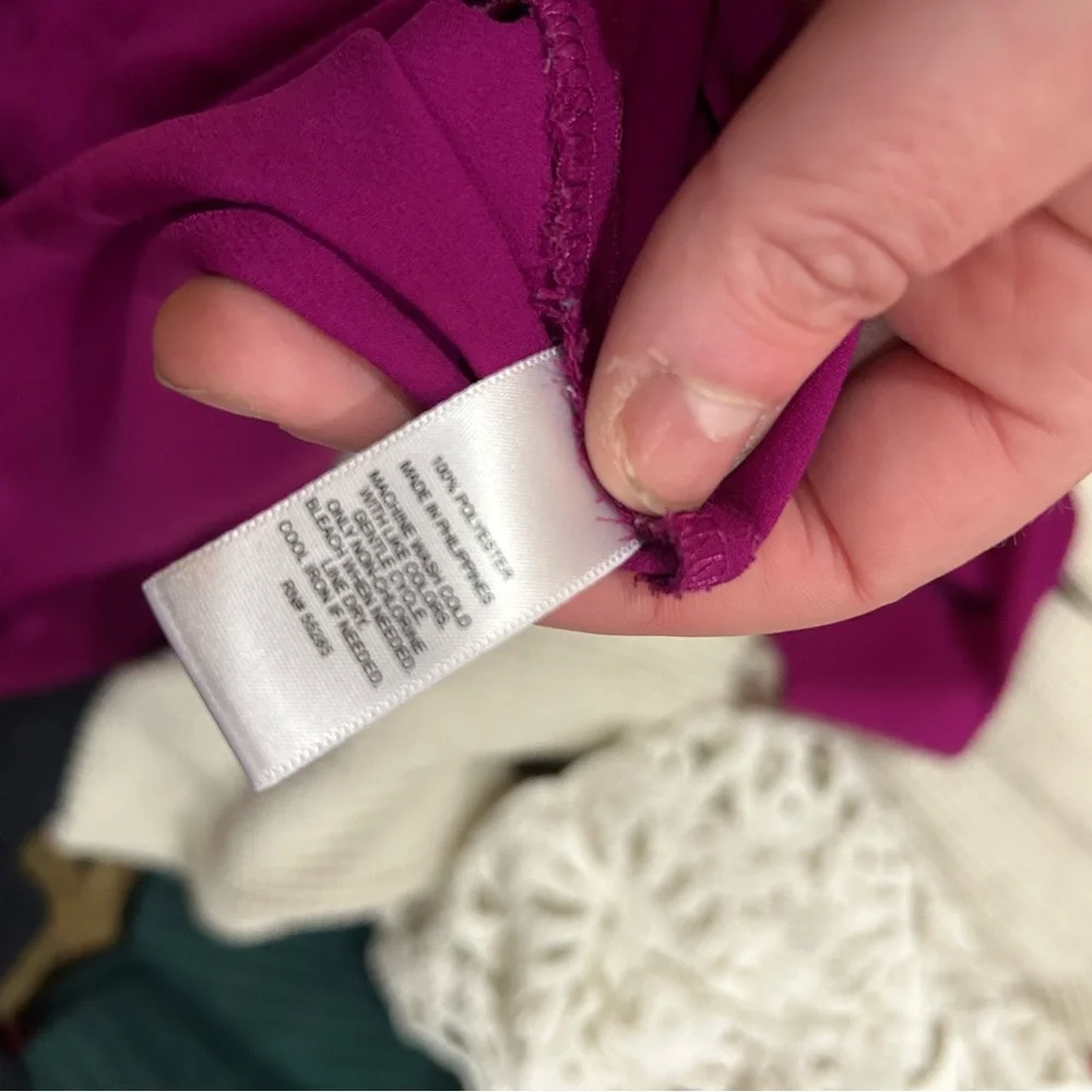 Express Portfolio shirt Pink 3/4 Sleeve Button Down Blouse - Picture 5 of 5